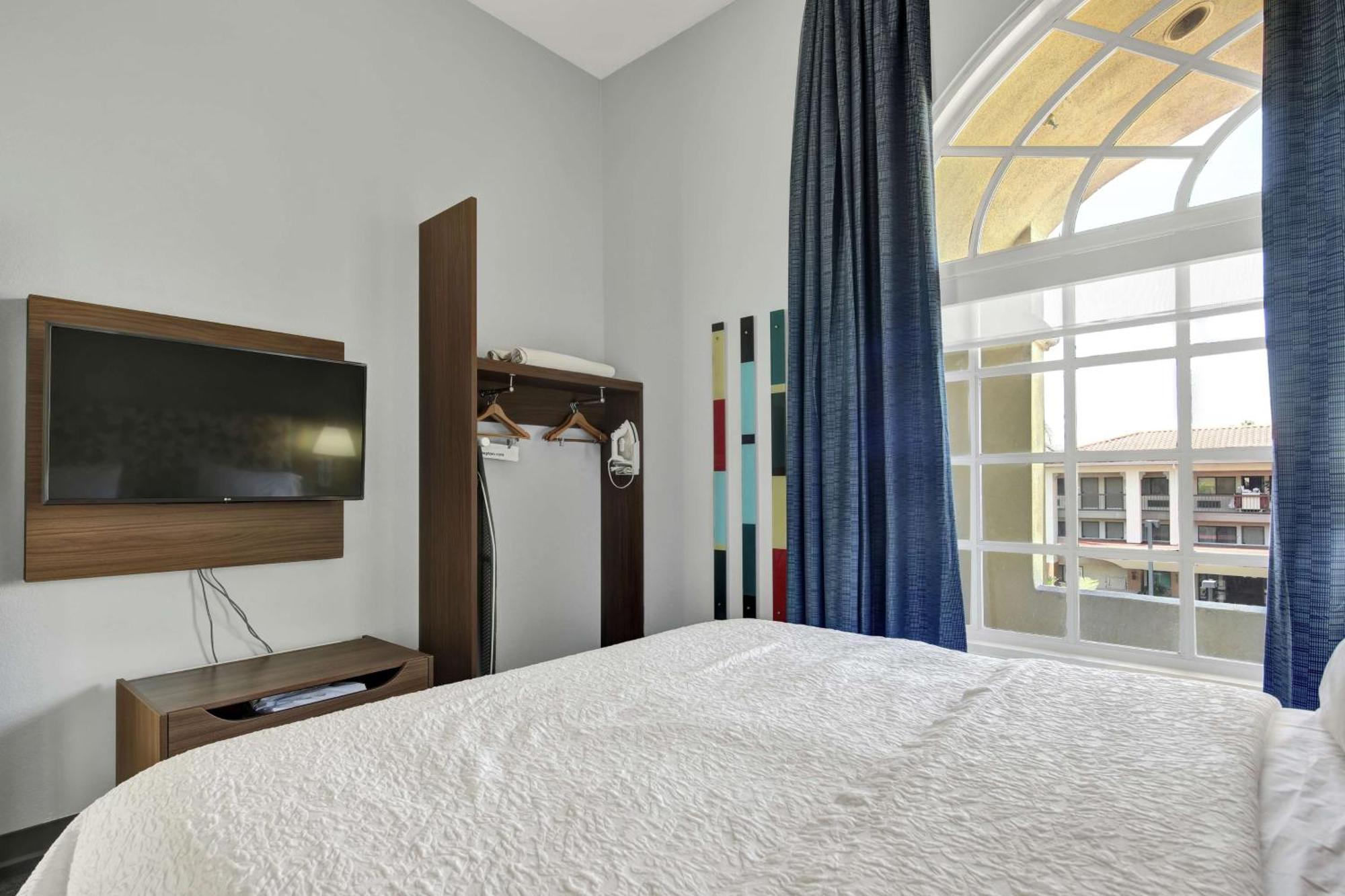 Express Inn Санта-Ана Экстерьер фото